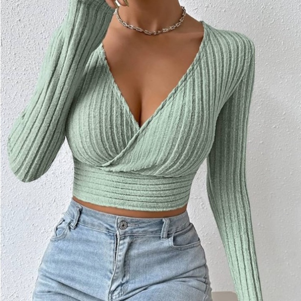 Teal crop top